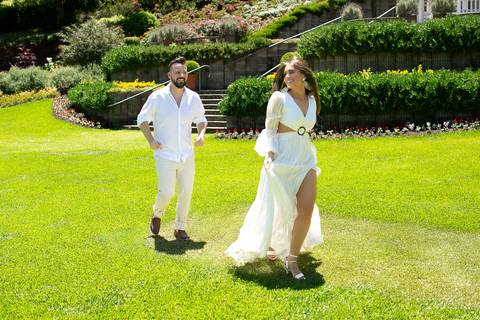 
pré Wedding em gramado - ensaio de pré Wedding em gramado - fotos de casal em gramado – Le Jardin – Colline de France 
'