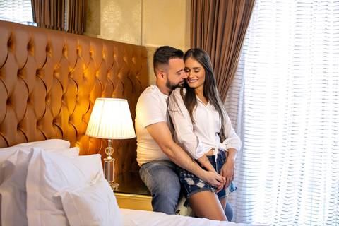 
pré Wedding em gramado - ensaio de pré Wedding em gramado - fotos de casal em gramado – Le Jardin – Colline de France 
'