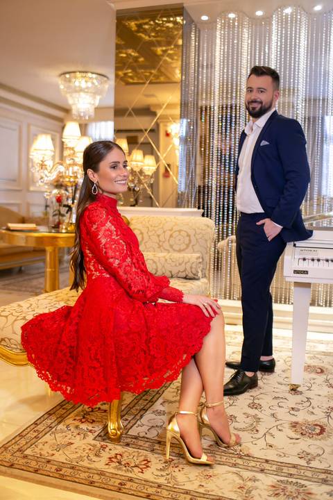 
pré Wedding em gramado - ensaio de pré Wedding em gramado - fotos de casal em gramado – Le Jardin – Colline de France 
'