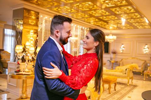 
pré Wedding em gramado - ensaio de pré Wedding em gramado - fotos de casal em gramado – Le Jardin – Colline de France 
'