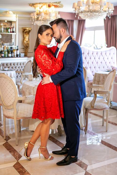 
pré Wedding em gramado - ensaio de pré Wedding em gramado - fotos de casal em gramado – Le Jardin – Colline de France 
'