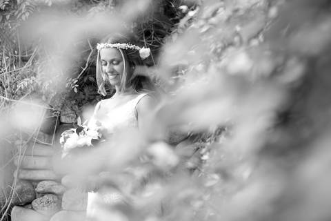 fotografia-making-of-noiva-na-praia-do-rosa-casamento-na-beira-da-praia-festa-lual-praia-do-rosa-santa-catarina-sal-e-mar-fotografia-de-casamento-na-praia-fotografo-de-casamento-fabio-martins-foto-equipe-fotografo-casamento-praia'