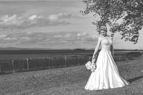 fotos-de-casamento-fotos-noiva-making-of-porto-alegre-casal-noiva-noivo-fotos-fotografia-fotógrafo-porto-alegre-wedding-porto-alegre-fotografo-profissional-vestido-de-noiva-penteado-noiva-casamento'