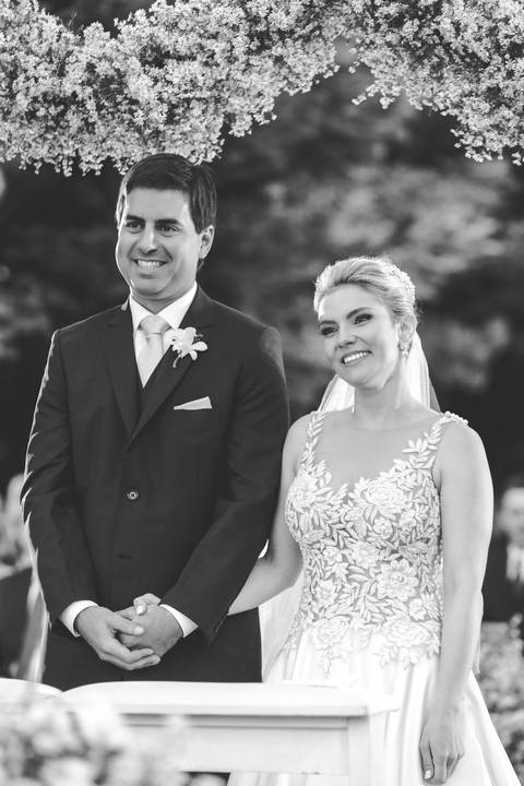 fotos-de-casamento-fotos-noiva-making-of-porto-alegre-casal-noiva-noivo-fotos-fotografia-fotógrafo-porto-alegre-wedding-porto-alegre-fotografo-profissional-vestido-de-noiva-penteado-noiva-casamento'