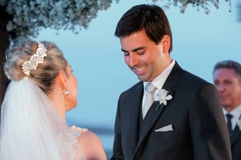 fotos-de-casamento-fotos-noiva-making-of-porto-alegre-casal-noiva-noivo-fotos-fotografia-fotógrafo-porto-alegre-wedding-porto-alegre-fotografo-profissional-vestido-de-noiva-penteado-noiva-casamento'