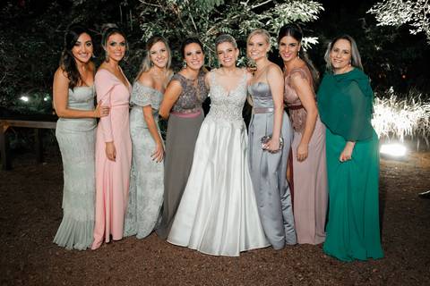 fotos-de-casamento-fotos-noiva-making-of-porto-alegre-casal-noiva-noivo-fotos-fotografia-fotógrafo-porto-alegre-wedding-porto-alegre-fotografo-profissional-vestido-de-noiva-penteado-noiva-casamento'