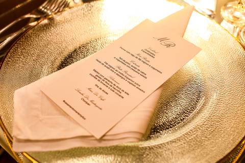 fotos-de-casamento-fotos-noiva-making-of-porto-alegre-casal-noiva-noivo-fotos-fotografia-fotógrafo-porto-alegre-wedding-porto-alegre-fotografo-profissional-vestido-de-noiva-penteado-noiva-casamento'