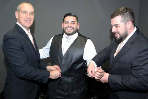 casamento-wedding-igreja-sao-pedro-festa-party-celebração-party-room-porto-alegre-rio-grande-do-sul-casal-cadeados-noivos-casando-querocasar-inspiração-dos-sonhos-icasei-vou-casar-2019-2020-2021-noiva-inesquecivel-noivei-real-fabio-martins-fotografo-poa'