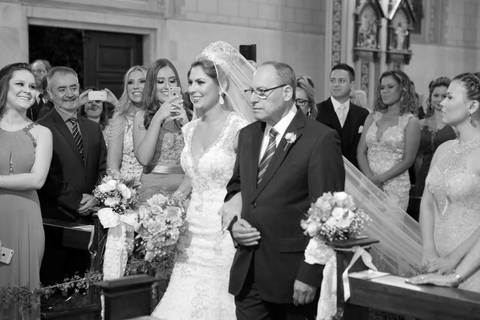 casamento-wedding-igreja-sao-pedro-festa-party-celebração-party-room-porto-alegre-rio-grande-do-sul-casal-cadeados-noivos-casando-querocasar-inspiração-dos-sonhos-icasei-vou-casar-2019-2020-2021-noiva-inesquecivel-noivei-real-fabio-martins-fotografo-poa'