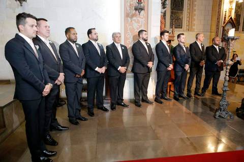 casamento-wedding-igreja-sao-pedro-festa-party-celebração-party-room-porto-alegre-rio-grande-do-sul-casal-cadeados-noivos-casando-querocasar-inspiração-dos-sonhos-icasei-vou-casar-2019-2020-2021-noiva-inesquecivel-noivei-real-fabio-martins-fotografo-poa'