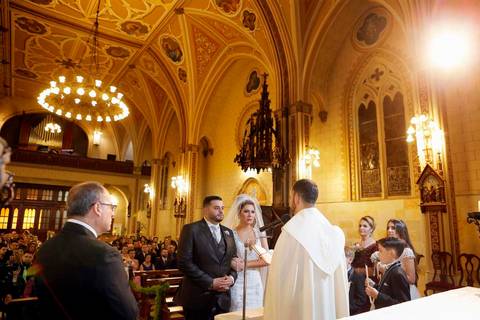 casamento-wedding-igreja-sao-pedro-festa-party-celebração-party-room-porto-alegre-rio-grande-do-sul-casal-cadeados-noivos-casando-querocasar-inspiração-dos-sonhos-icasei-vou-casar-2019-2020-2021-noiva-inesquecivel-noivei-real-fabio-martins-fotografo-poa'