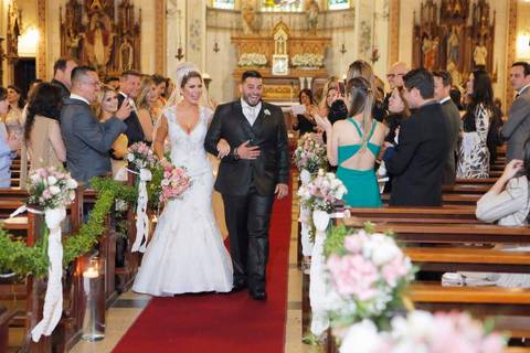 casamento-wedding-igreja-sao-pedro-festa-party-celebração-party-room-porto-alegre-rio-grande-do-sul-casal-cadeados-noivos-casando-querocasar-inspiração-dos-sonhos-icasei-vou-casar-2019-2020-2021-noiva-inesquecivel-noivei-real-fabio-martins-fotografo-poa'