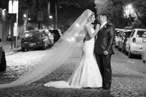 casamento-wedding-igreja-sao-pedro-festa-party-celebração-party-room-porto-alegre-rio-grande-do-sul-casal-cadeados-noivos-casando-querocasar-inspiração-dos-sonhos-icasei-vou-casar-2019-2020-2021-noiva-inesquecivel-noivei-real-fabio-martins-fotografo-poa'