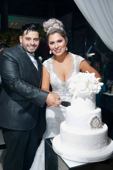 casamento-wedding-igreja-sao-pedro-festa-party-celebração-party-room-porto-alegre-rio-grande-do-sul-casal-cadeados-noivos-casando-querocasar-inspiração-dos-sonhos-icasei-vou-casar-2019-2020-2021-noiva-inesquecivel-noivei-real-fabio-martins-fotografo-poa'