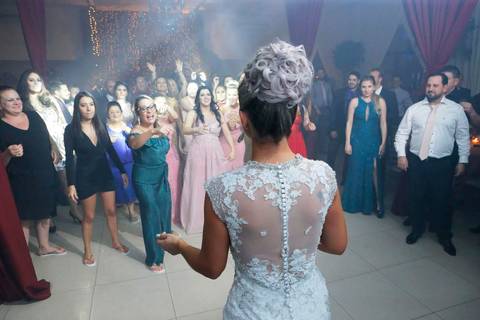 casamento-wedding-igreja-sao-pedro-festa-party-celebração-party-room-porto-alegre-rio-grande-do-sul-casal-cadeados-noivos-casando-querocasar-inspiração-dos-sonhos-icasei-vou-casar-2019-2020-2021-noiva-inesquecivel-noivei-real-fabio-martins-fotografo-poa'