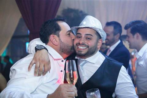 casamento-wedding-igreja-sao-pedro-festa-party-celebração-party-room-porto-alegre-rio-grande-do-sul-casal-cadeados-noivos-casando-querocasar-inspiração-dos-sonhos-icasei-vou-casar-2019-2020-2021-noiva-inesquecivel-noivei-real-fabio-martins-fotografo-poa'