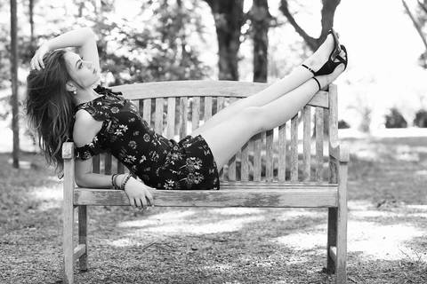 BOOK-DE-15-ANOS-DE-MARCELA-NA-VINICULA-LAURENTIA-fotografia-vinicola-laurentia-book-vinicola-laurentia-fotografo-de-15-anos-porto-alegre-foto-descontraida-fotografia-em-preto-e-branco-fotografia-de-quinze-anos-barra-do-ribeiro-rs-fotografo-fabio-martins'