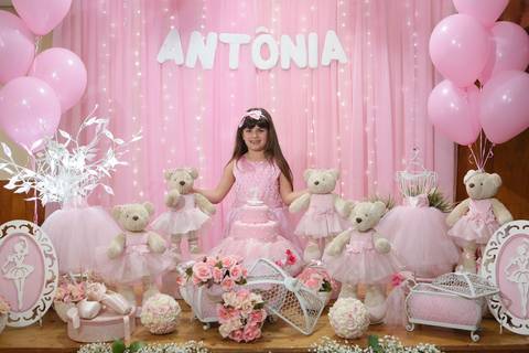 festa-de-aniversario-infantil-de-ursinho-rosa-antonia-feita-por-fabio-martins-fotografo-de-porto-alegre'