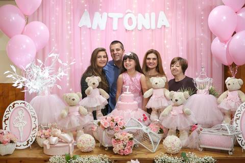 festa-de-aniversario-infantil-de-ursinho-rosa-antonia-feita-por-fabio-martins-fotografo-de-porto-alegre'