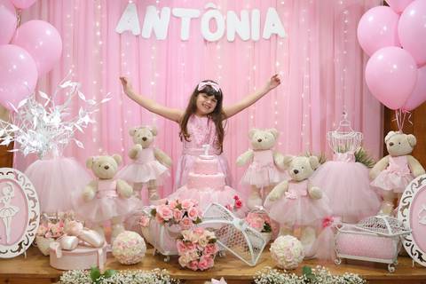 festa-de-aniversario-infantil-de-ursinho-rosa-antonia-feita-por-fabio-martins-fotografo-de-porto-alegre'