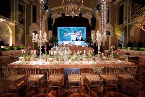 fotografia-decoracao-de-casamento-decoracao-de-festa-chique-decoraca-festa-luxuosa-decoracao-salmao-decoracao-rose-gold-decoracao-com-cortina-de-luzes-decoracao-com-rosas-decoracao-sala-grande-festa-associacao-leopoldina-junivel-porto-alegre-fabio-martins'