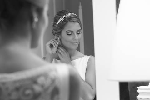 foto-noiva-preto-e-branco-casamento-igreja-conceiçao-festa-de-casamento-no-ALJ-casamento-no-juvenil-festa-de-casamento-no-juvenil-casamento-no-ALJ-casamento-na-associação-leopoldina-juvenil-fotografo-de-casamento-fabio-martins-fotografo-casamento-poa'