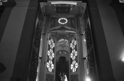 casal-entrada-igreja-casamento-igreja-conceiçao-festa-de-casamento-no-ALJ-casamento-no-juvenil-festa-de-casamento-no-juvenil-casamento-no-ALJ-casamento-associação-leopoldina-juvenil-fotografo-de-casamento-fabio-martins-fotografo-casamento-porto-alegre'