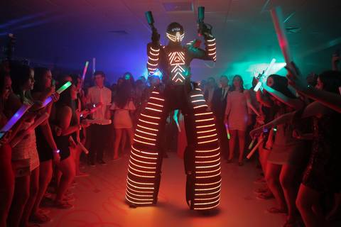 15-anos-sogipa-15-anos-salaoa-hannover-festa-quinze-anos-vestido-quinze-anos-azul-vestido-15-anos-rosa-foto-p&b-15-anos-com-amiga-15-anos-com-irma-festa-15-anos-porto-alegre-fotografo-15-anos-porto-alegre-fotografo-fabio-martins-foto-equipe-sogipa'