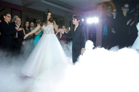 festa-15-anos-sociedade-libanesa-fotografo-fabio-martins-porto-alegre-valsa-15-anos'