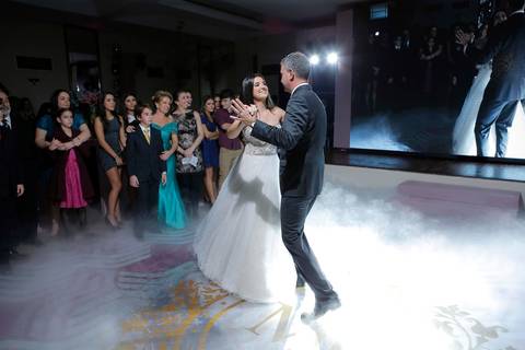 festa-15-anos-sociedade-libanesa-fotografo-fabio-martins-porto-alegre-valsa-15-anos'