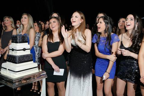 festa-15-anos-porto-alegre-casa-vetro-fotografo-15-anos-porto-alegre-fotografo-fabio-martins-15-anos-mariana-pydd-fotos-15-anos'