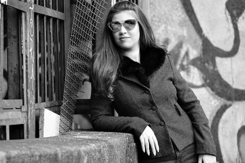 book-ensaio-foto-fotos-fotografia-fotografico-fotografo-photo-shoot-photoshooting-book-externo-urbano-rio-lago-agua-15-anos-quinze-anos-urbano-ao-ar-livre-externo-fabio-martins-foto-equipe-fotografo-profissional-foto-equipe-look-do-dia-adolescente-poa'