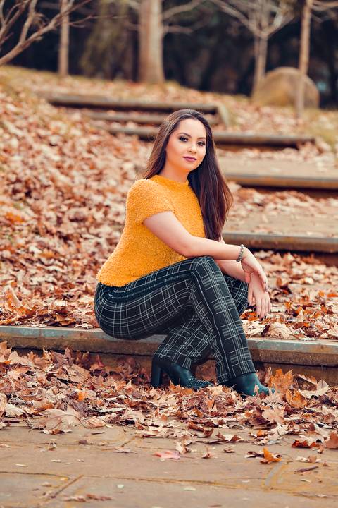 fotografia-15-anos-book-de-15-anos-foto-outono-foto-em-parque-book-outono-fotografia-com-folhas-fotografia-em-parque-book-15-anos-porto-alegre-book-fotografo-porto-alegre-book-15-anos-fotografo-fabio-martins-book-15-anos-fabio-martins-foto-equipe'