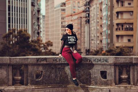 fotografia-15-anos-book-de-15-anos-foto-outono-foto-em-parque-book-outono-fotografia-com-folhas-fotografia-em-parque-book-15-anos-porto-alegre-book-fotografo-porto-alegre-book-15-anos-fotografo-fabio-martins-book-15-anos-fabio-martins-foto-equipe'