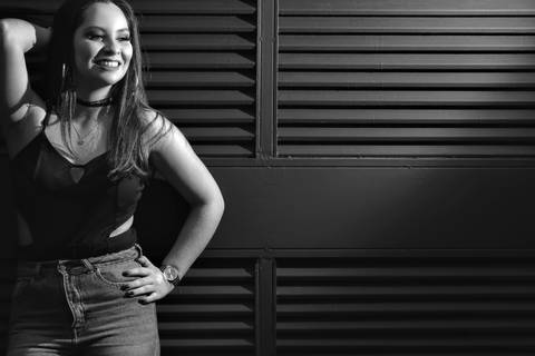 fotografia-15-anos-book-de-15-anos-foto-outono-foto-em-parque-book-outono-fotografia-com-folhas-fotografia-em-parque-book-15-anos-porto-alegre-book-fotografo-porto-alegre-book-15-anos-fotografo-fabio-martins-book-15-anos-fabio-martins-foto-equipe'