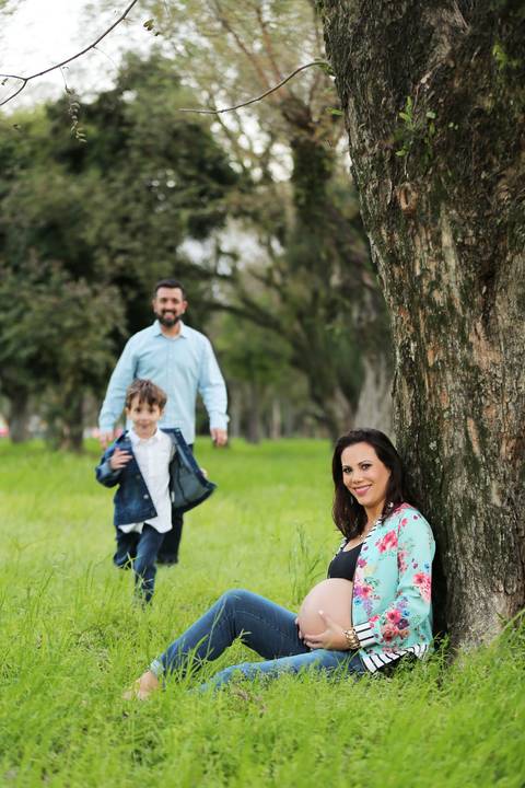 book-ensaio-fotografico-fotografia-fotos-foto-gestante-gravida-gestação-gravidez-familia-fotografo-profissional-porto-alegre-ar-livre-interno-estudio-externo-preto-e-branco-fabio-martins-foto-equipe-fotografo-de-gestantes-photography-photo-pregnancy'