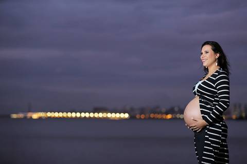 book-ensaio-fotografico-fotografia-fotos-foto-gestante-gravida-gestação-gravidez-familia-fotografo-profissional-porto-alegre-ar-livre-interno-estudio-externo-preto-e-branco-fabio-martins-foto-equipe-fotografo-de-gestantes-photography-photo-pregnancy'