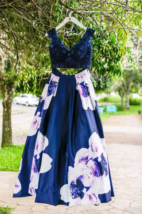 book-ensaio-fotografico-externo-urbano-moderno-atual-15-anos-debutante-trailer-festa-party-decoração-para-15-anos-vestido-maquiagem-paisagem-fotografo-profissional-o-melhor-fotografo-porto-alegre-fabio-martins-photographer-video-filme-curtametragem'