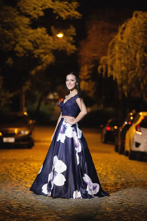 book-ensaio-fotografico-externo-urbano-moderno-atual-15-anos-debutante-trailer-festa-party-decoração-para-15-anos-vestido-maquiagem-paisagem-fotografo-profissional-o-melhor-fotografo-porto-alegre-fabio-martins-photographer-video-filme-curtametragem'