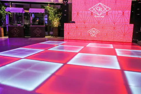 book-ensaio-fotografico-externo-urbano-moderno-atual-15-anos-debutante-trailer-festa-party-decoração-para-15-anos-vestido-maquiagem-paisagem-fotografo-profissional-o-melhor-fotografo-porto-alegre-fabio-martins-photographer-video-filme-curtametragem'