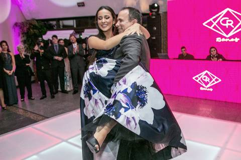 book-ensaio-fotografico-externo-urbano-moderno-atual-15-anos-debutante-trailer-festa-party-decoração-para-15-anos-vestido-maquiagem-paisagem-fotografo-profissional-o-melhor-fotografo-porto-alegre-fabio-martins-photographer-video-filme-curtametragem'