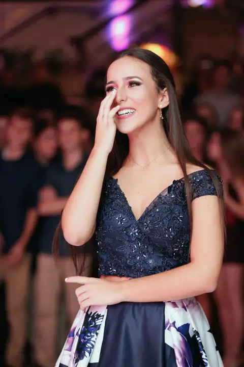 book-ensaio-fotografico-externo-urbano-moderno-atual-15-anos-debutante-trailer-festa-party-decoração-para-15-anos-vestido-maquiagem-paisagem-fotografo-profissional-o-melhor-fotografo-porto-alegre-fabio-martins-photographer-video-filme-curtametragem'