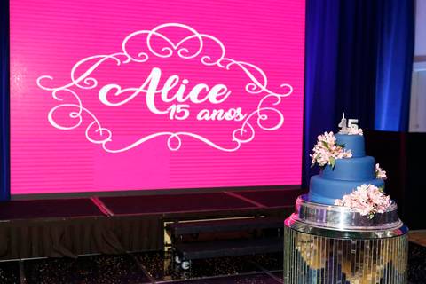 fotografia-festa-de-15-anos-aniversário-debutante-debut-2019-debutante2020-inesquecivel-foto-festa-vestido-sapato-maquiagem-adolescente-fabio-martins-fotografo-profissional-porto-alegre-party-photography-photos-shoot'