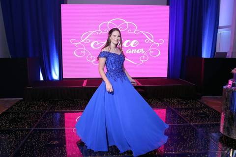 fotografia-festa-de-15-anos-aniversário-debutante-debut-2019-debutante2020-inesquecivel-foto-festa-vestido-sapato-maquiagem-adolescente-fabio-martins-fotografo-profissional-porto-alegre-party-photography-photos-shoot'