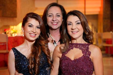 formatura-formanda-puc-pucrs-universidade-faculdade-curso-direito-direitopuc-porto-alegre-formatura-formei-fotografo-foto-fotos-fotografia-fotografos-profissional-porto-alegre-colação-de-grau-prova-de-togas-recepção-fabio-martins-photographer-photos'