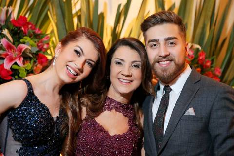 formatura-formanda-puc-pucrs-universidade-faculdade-curso-direito-direitopuc-porto-alegre-formatura-formei-fotografo-foto-fotos-fotografia-fotografos-profissional-porto-alegre-colação-de-grau-prova-de-togas-recepção-fabio-martins-photographer-photos'