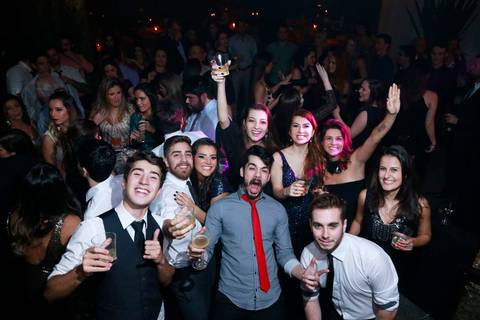 formatura-formanda-puc-pucrs-universidade-faculdade-curso-direito-direitopuc-porto-alegre-formatura-formei-fotografo-foto-fotos-fotografia-fotografos-profissional-porto-alegre-colação-de-grau-prova-de-togas-recepção-fabio-martins-photographer-photos'