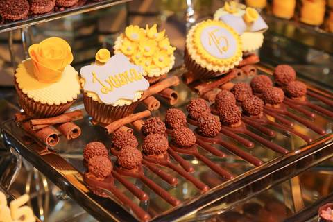 foto-fotos-fotografia-photo-shoot-foto15anos-festa-festalinda-festa15anos-debut-debutante-debutando-2019-2020-maquiagem-teen-jovem-making-og-aniversario-quinzeanos-quinze-fifteen-party-fotografo-fotografos-fabio-martins-porto-alegre-associação-leopoldina'