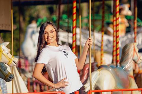 book-foto-fotos-ideias-poses-fotografia-fotografo-profissional-porto-alegre-hotel-gramado-redenção-parque-farroupinha-15-anos-quinze-debutando-debutei-shoot-photoshoot-shoots-ensaio-inspiração-15-dos-sonhos-fabio-martins-foto-equipe-15anos2019-15anos2020'