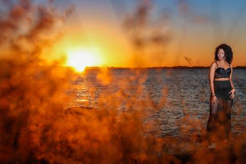 book-ensaio-foto-photo-shoot-photoshoot-fotografo-fotografico-profissional-porto-alegre-urbano-ar-livre-moderno-urbangirl-urbanconcept-fabio-martins-foto-equipe-15-anos-quinze-fifteen-book-centro-porto-alegre-historico-viduto-otavio-rocha-marinha-orla'